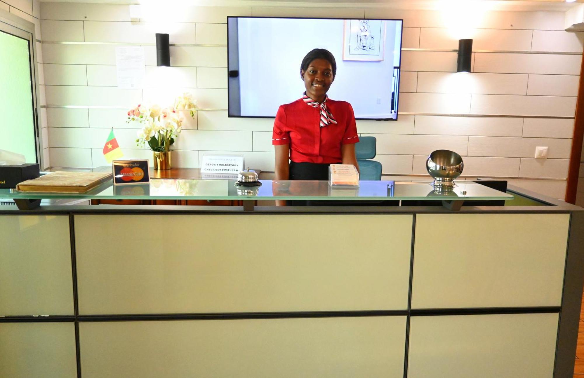 Grand Hotel Akwa Douala Eksteriør bilde